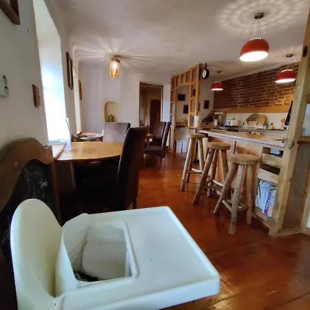 招待所 Krumlov House