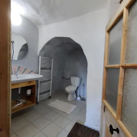 Krumlov House 招待所 3*